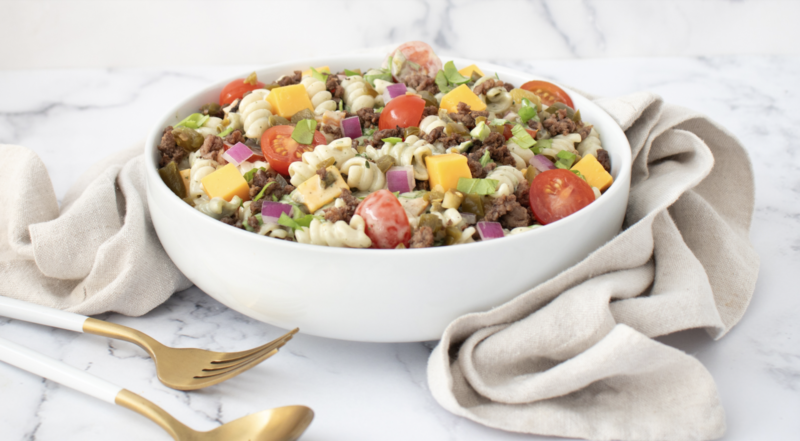 Creamy Jalapeno Cheeseburger Pasta Salad